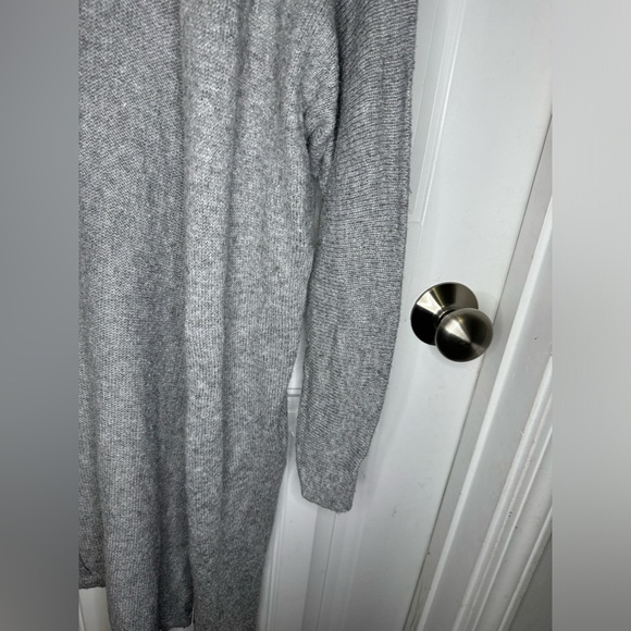 Brandy Melville Gray Open Front Long Sweater Cardigan - Picture 4 of 6